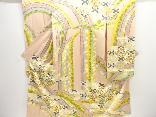 JAPANESE KIMONO / ANTIQUE FURISODE / SILK / EMBROIDERY / WATERFALL & CHINESE FLOWER